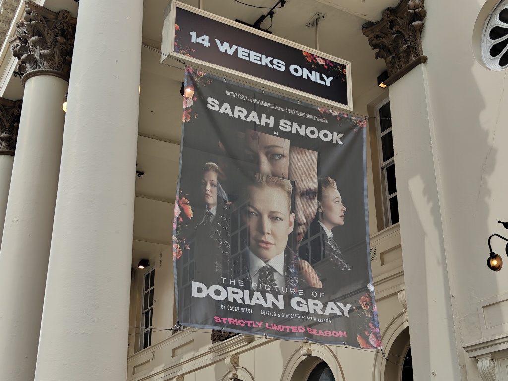 Review: The Picture of Dorian Gray